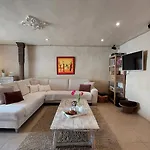 Refuge Des Sottais * בורג - ריולנד